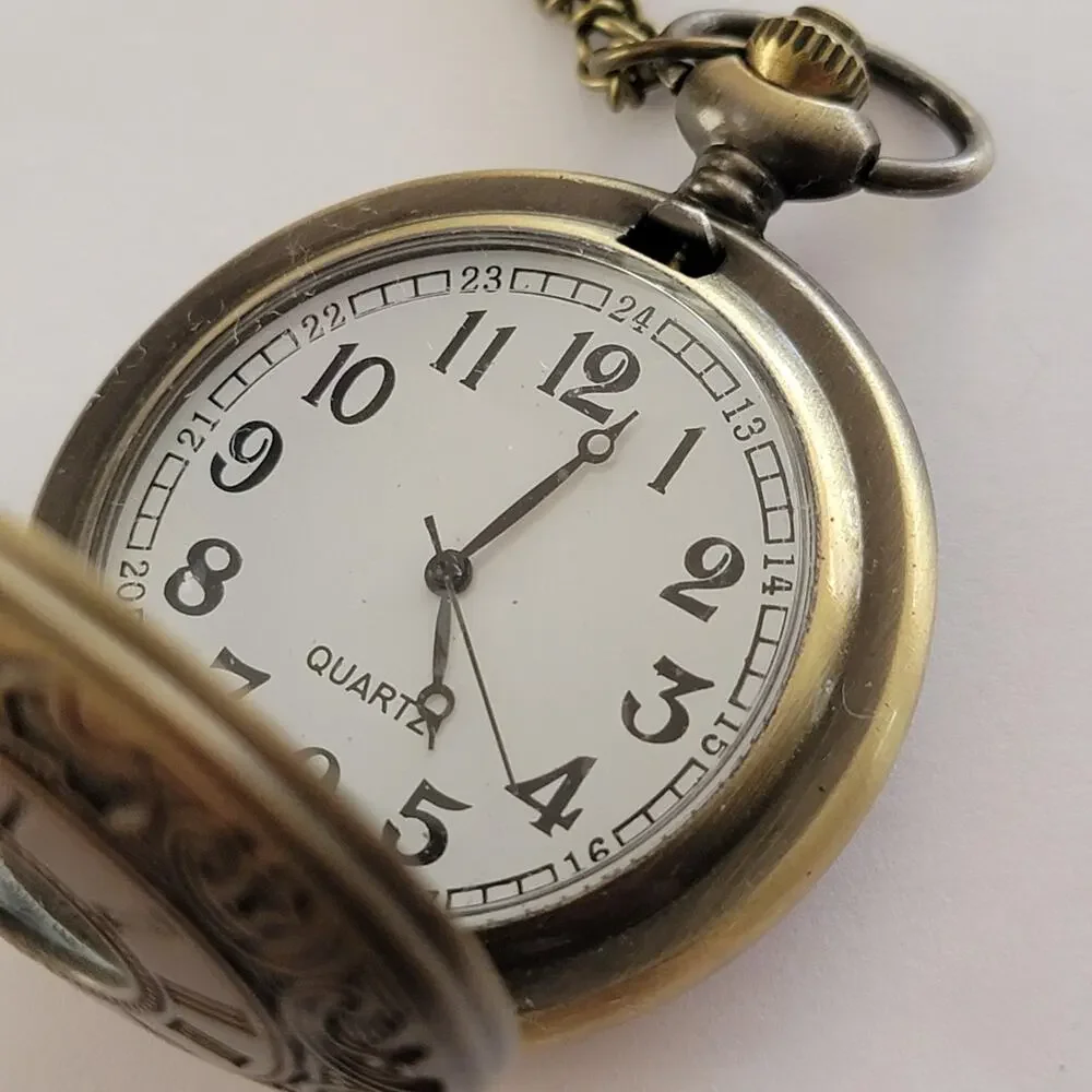 Mens Watch White Dial Gold Case Engraved Hunter Floral Quartz Alloy Chain